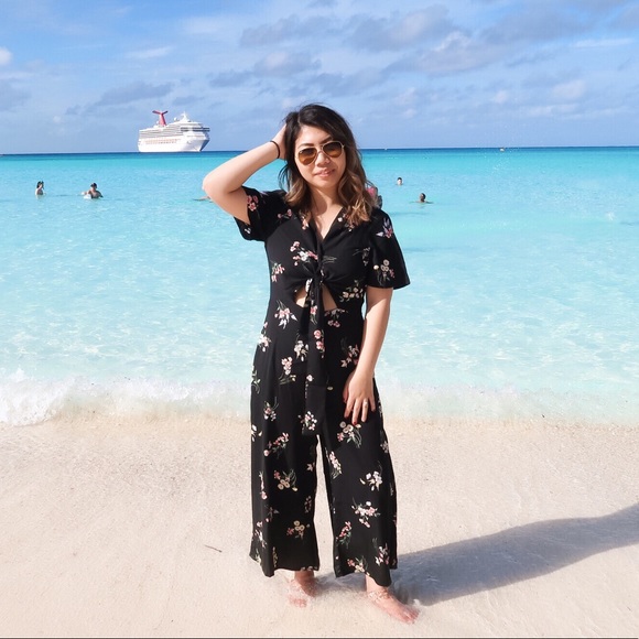 Lulus floral jumpsuit Size S - Picture 3 of 8